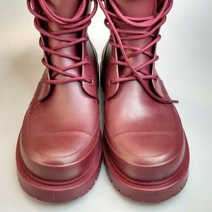 Michael Kors Montaigne Rain Boots Dark Berry Size 7